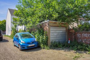 Photo 11- click for photo gallery